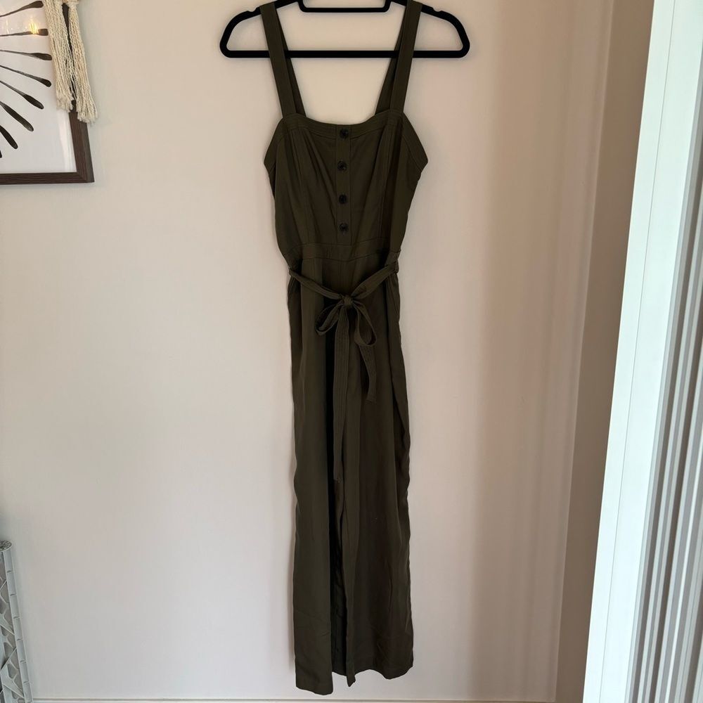 Abercrombie & Fitch Women’s sleeveless wide leg button adjustable jumpsuit small